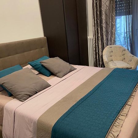 Decoluxe !Apartamento con 1 camera da letto , in zona San Paolo , Via martiniana Torino Esterno foto