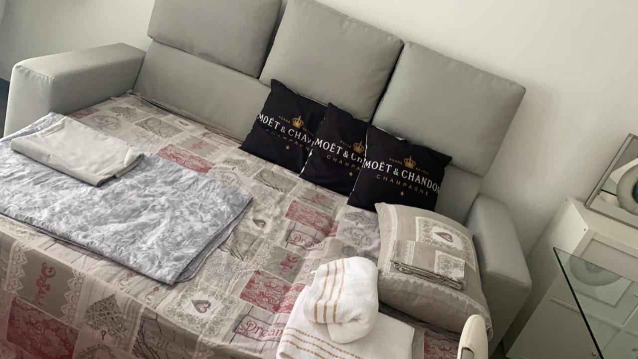 Decoluxe !Apartamento con 1 camera da letto , in zona San Paolo , Via martiniana Torino Esterno foto